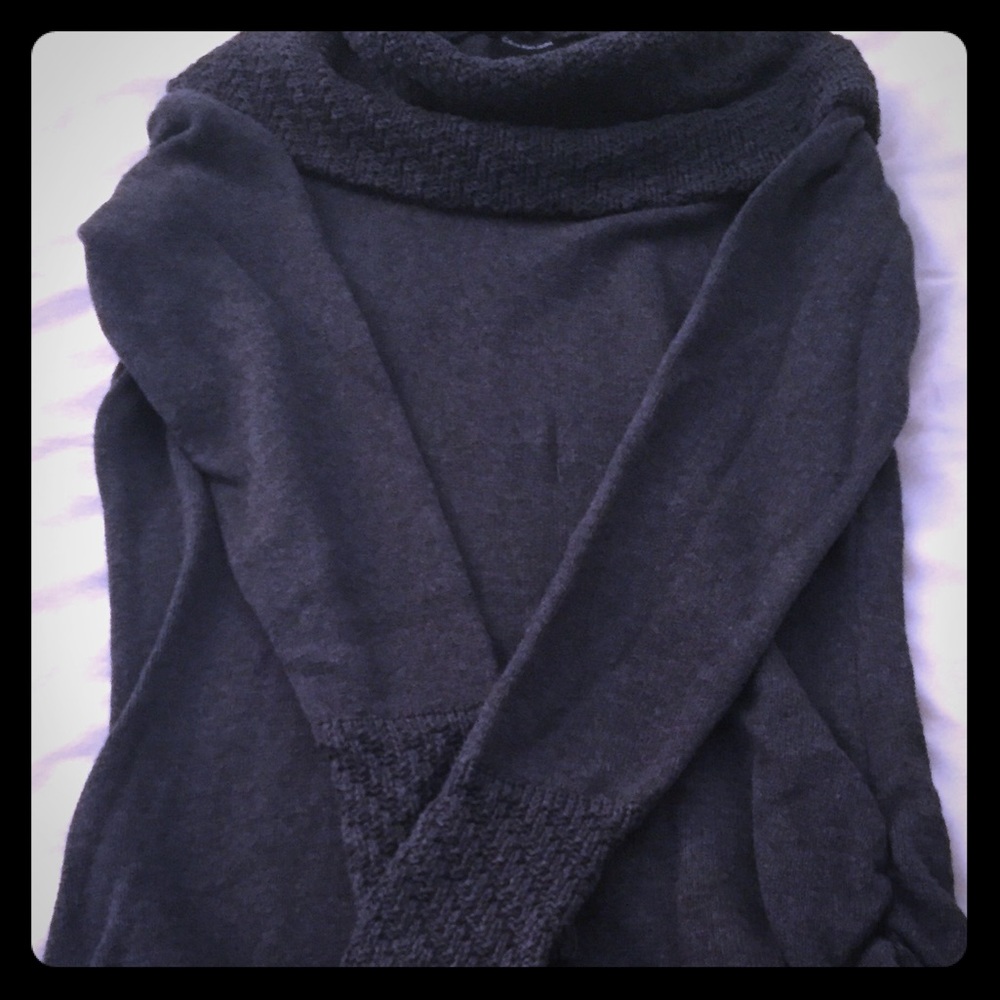 Calvin Klein Jeans Gray Cowl Neck Ruched Sweater M
